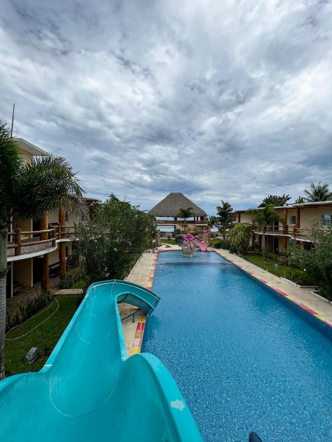 Hotel Pazifico En Monterrico Esterno foto