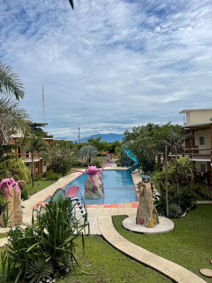 Hotel Pazifico En Monterrico Esterno foto